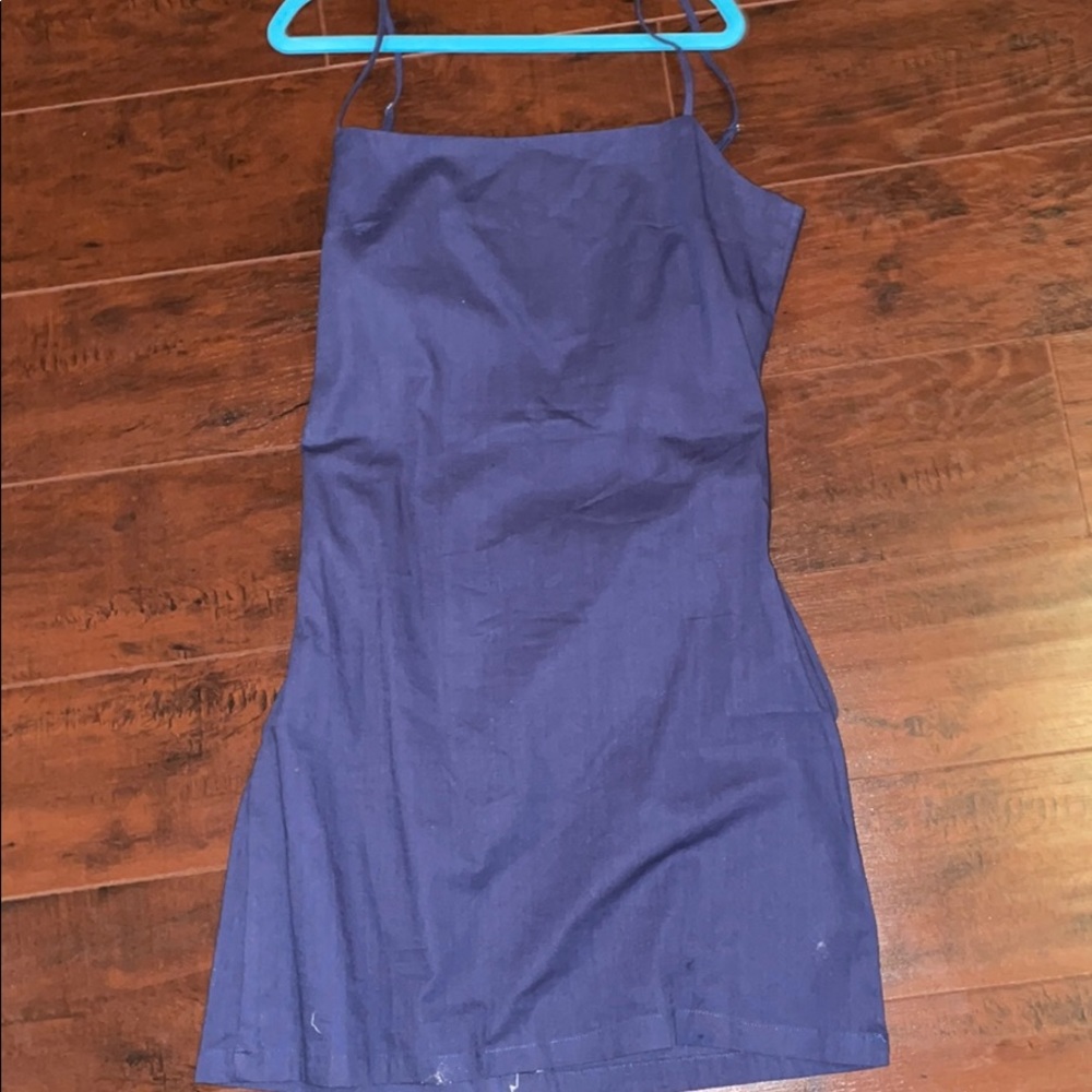 blue dress